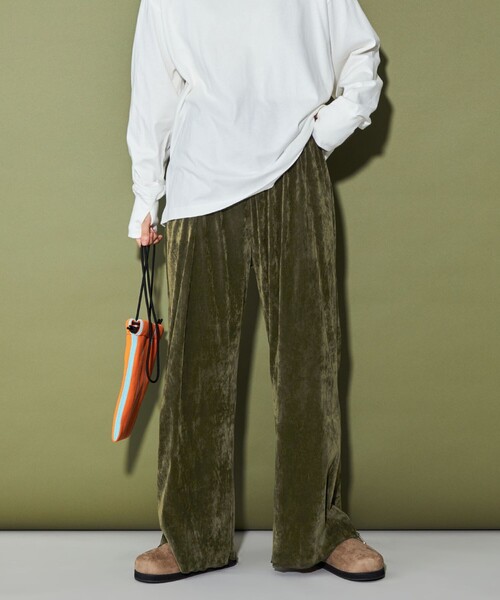 CITEN（シテン）の「＜CITEN＞ベロアライク イージーワイドパンツ（その他パンツ・レディース・オリーブ/ダークグレー・M/S）」の3枚目の写真