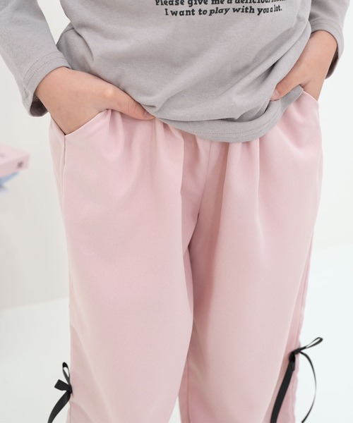 Bee des Bee（ビーデスビー）の「3連リボン パラシュートパンツ（その他パンツ・キッズ・ラベンダー/ピンク/ブラック・150cm/160cm/110cm/100cm/120cm/130cm/140cm）」の5枚目の写真