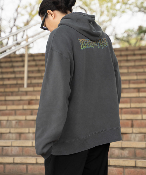 VENCEEXCHANGE（ヴァンスエクスチェンジ）の「BRONZEAGE ブロンズエイジ 製品染めパーカー（パーカー・メンズ・ネイビー/チャコール/グリーン・M/L）」の9枚目の写真