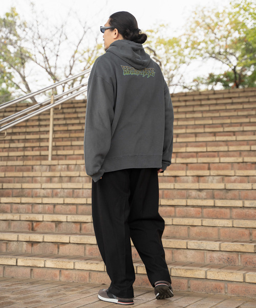 VENCEEXCHANGE（ヴァンスエクスチェンジ）の「BRONZEAGE ブロンズエイジ 製品染めパーカー（パーカー・メンズ・ネイビー/チャコール/グリーン・M/L）」の15枚目の写真