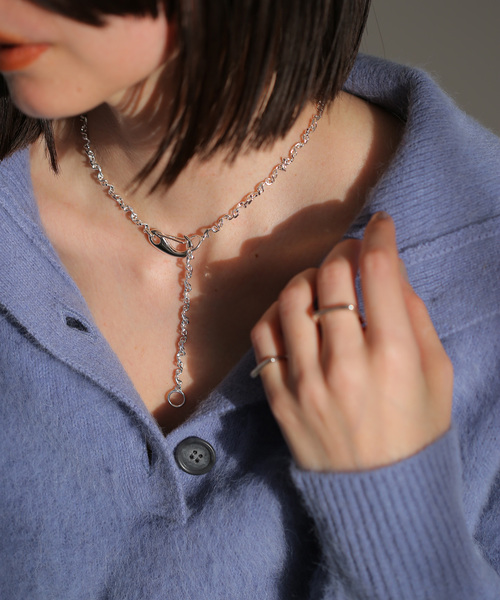 Soierie（ソワリー）の「【Soierie/ソワリー】 FIGUE CLIP SLIM NECKLACE（ネックレス・レディース・シルバー・FREE）」の4枚目の写真