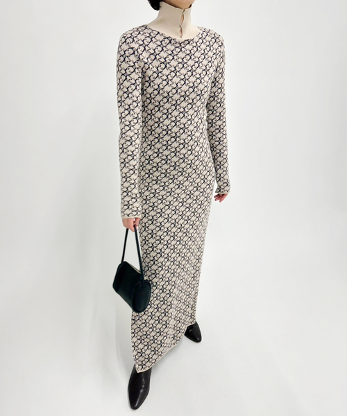 EDIT. FOR LULU(エディットフォールル)の「【Create Clair / クリエイト クレイル】Long slit knit dress(ワンピース・レディース・ベージュ・FREE)」の3枚目の写真
