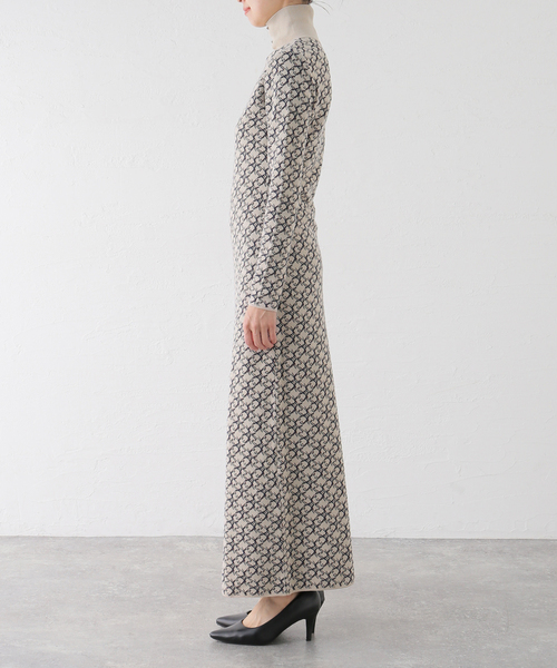 EDIT. FOR LULU(エディットフォールル)の「【Create Clair / クリエイト クレイル】Long slit knit dress(ワンピース・レディース・ベージュ・FREE)」の13枚目の写真