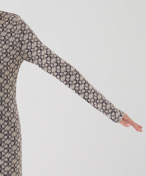 EDIT. FOR LULU(エディットフォールル)の「【Create Clair / クリエイト クレイル】Long slit knit dress(ワンピース・レディース・ベージュ・FREE)」の18枚目の写真