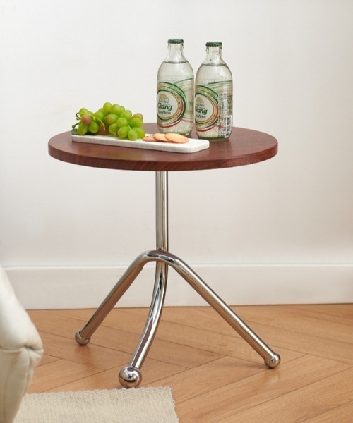 Made in I（メイドインアイ）の「ツイストラウンドサイドテーブル