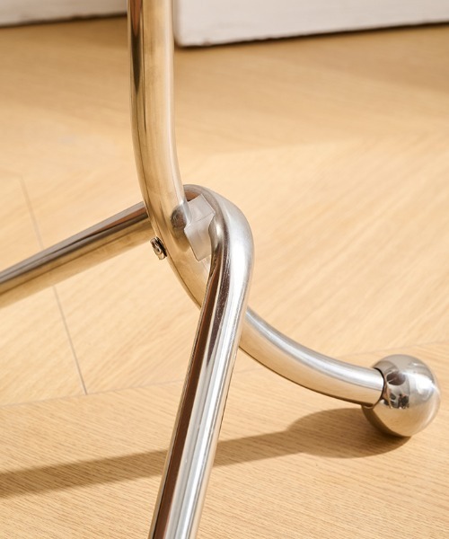 Made in I（メイドインアイ）の「ツイストラウンドサイドテーブル（家具・レディース・ブラック/ホワイト/ブラウン・FREE）」の20枚目の写真