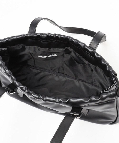 LEPSIM(レプシィム)の「スクエアショルダーバッグ 250447(ショルダーバッグ・レディース・ブラック/ダークブラウン・ONE SIZE)」の16枚目の写真