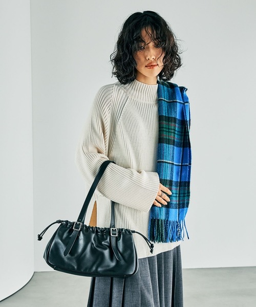 LEPSIM(レプシィム)の「スクエアショルダーバッグ 250447(ショルダーバッグ・レディース・ブラック/ダークブラウン・ONE SIZE)」の19枚目の写真