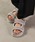 CHARLES & KEITH�i�`���[���Y & �L�[�X�j�́u�p�[���G���x���V���b�h �t���b�g�t�H�[���T���_���i�T���_���j�v�b�V���o�[