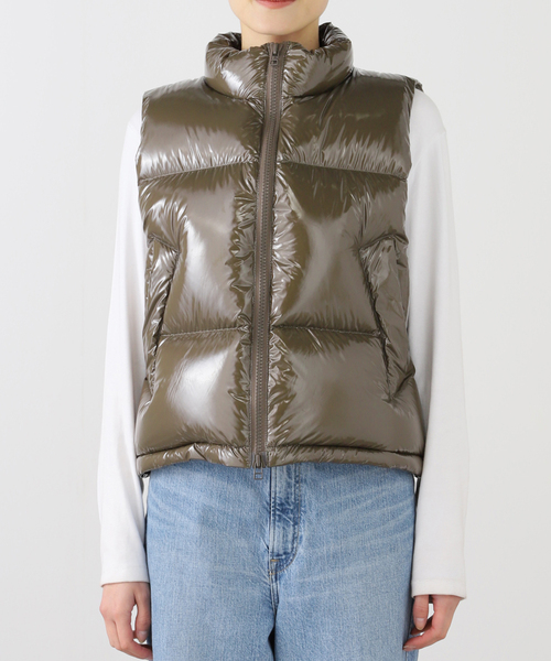 Spick & Span（スピックアンドスパン）の「グロッシーダウンベスト（ダウンベスト・レディース・ベージュ/カーキ・FREE）」の15枚目の写真