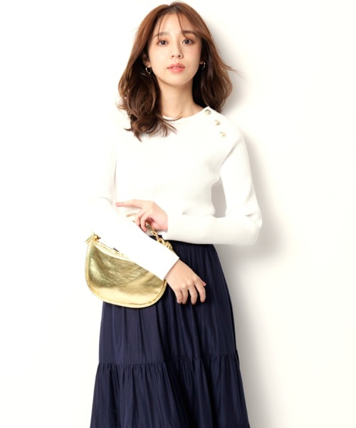 JUSGLITTY(ジャスグリッティー)の「サイドボタンリブニット(ニット/セーター・レディース・ホワイト/オレンジ/ネイビー/ブルー系その他3/ピンクベージュ・2)」の10枚目の写真