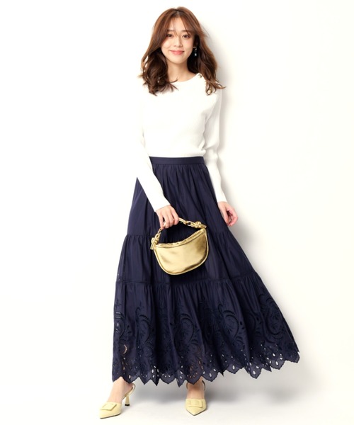 JUSGLITTY(ジャスグリッティー)の「サイドボタンリブニット(ニット/セーター・レディース・ホワイト/オレンジ/ネイビー/ブルー系その他3/ピンクベージュ・2)」の19枚目の写真