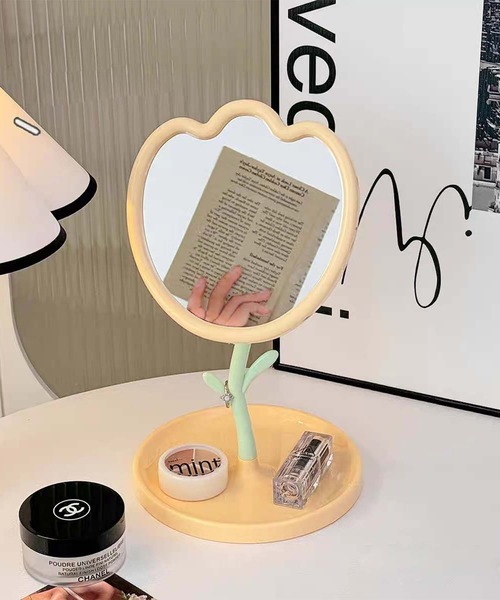 【チップ&デール】スタンドミラー　ベネリック　箱あり　未使用　希少 Disney ディズニー ストア 限定 チップ＆デール スタンドミラー 鏡