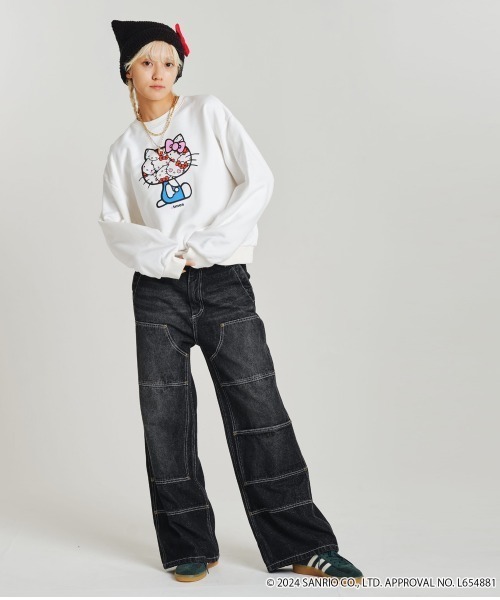 atmos pink(アトモスピンク)の「HELLO KITTY x atmos pink Big Print Sweatshirt / ハローキティ × アトモス ピンク ビッグ プリント スウエットシャツ 【SP】(スウェット・レディース・ブラック/ホワイト・FREE)」の10枚目の写真