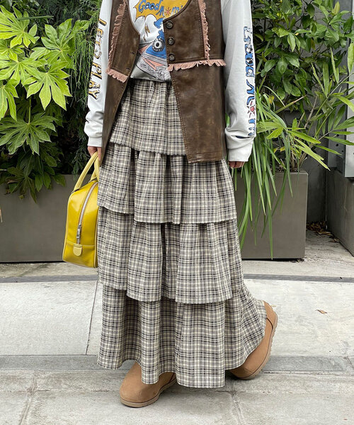 CIAOPANIC(チャオパニック)の「チェック柄ボリュームティアードスカート(スカート・レディース・ブラック/ブルー/グリーン/レッド・ONE SIZE)」の6枚目の写真