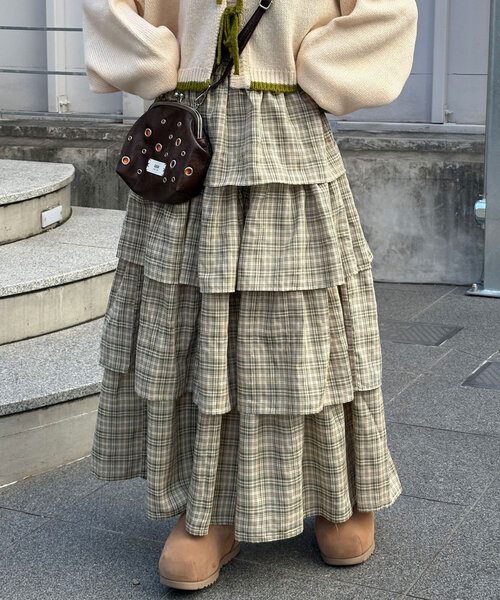 CIAOPANIC(チャオパニック)の「チェック柄ボリュームティアードスカート(スカート・レディース・ブラック/ブルー/グリーン/レッド・ONE SIZE)」の18枚目の写真