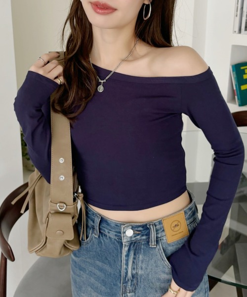 Ada.（エイダ）の「ワンショル デザイン クロップド 長袖 カットソー（Tシャツ/カットソー・レディース・ホワイト/レッド/ブラック×ホワイト/ネイビー/ブラック・FREE）」の21枚目の写真