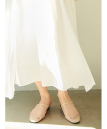 Mila Owen(~I[EF)̃bVXbpT_(Xb|)