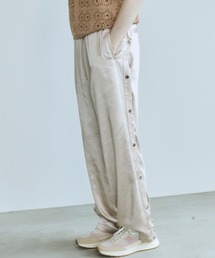 OPULENCE（オーピュレンス）の「Gloss Motion サテンパンツ（その他パンツ）」