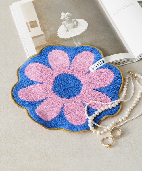 BIRTHDAY BAR（バースデイバー）の「【SAHIR サヒール】Pattern handtowel（ハンカチ/ハンドタオル・レディース・ブルー/ピンク/グレー/ブルー系その他・0）」の2枚目の写真