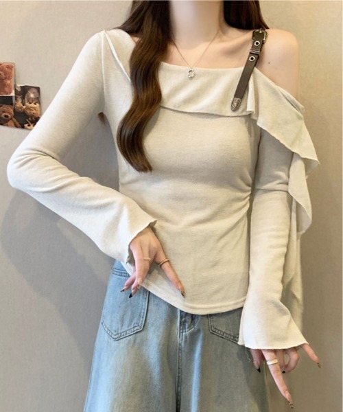 kirakiraShop(キラキラショップ)の「肩ベルト オフショルダー ニット トップス(ニット/セーター・レディース・ベージュ/チャコール/ホワイト・FREE)」の12枚目の写真