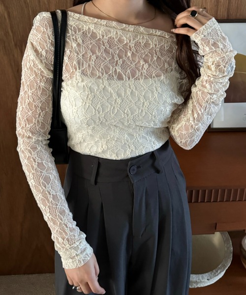 efill(エフィル)の「オフショル レース ブラウス / カットソー 【大人気商品で再販決定♪】(Tシャツ/カットソー・レディース・アイボリー・FREE)」の4枚目の写真