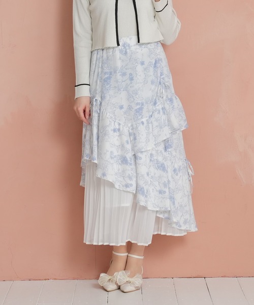 TRUDEA（トルディア）の「アシンメトリーティアードスカート（スカート・レディース・サックスブルー/ブラック/ラベンダー/ピンクベージュ/ライトグレー/ネイビー・MEDIUM）」の7枚目の写真
