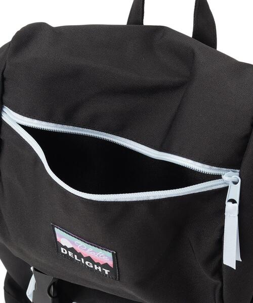 PINK-latte（ピンクラテ）の「【容量約２６．５Ｌ】フラップリュック（バックパック/リュック・キッズ・ホワイト/ライトパープル/ライトブルー・00）」の4枚目の写真