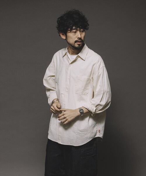 HINSON（ヒンソン）の「HINSON/ヒンソン レギュラーカラー ロングスリーブシャツ/シワ加工/リラックスフィット（シャツ/ブラウス・メンズ・ブラック/オフホワイト・MEDIUM/LARGE）」の16枚目の写真