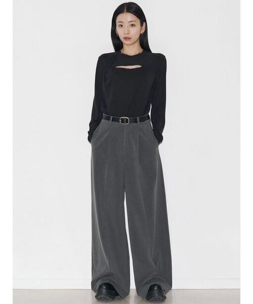 VEQUM（VEQUM）の「【VEQUM】TWIST CUTTING TOPS（Tシャツ/カットソー・レディース・ブラック/ホワイト・FREE）」の15枚目の写真