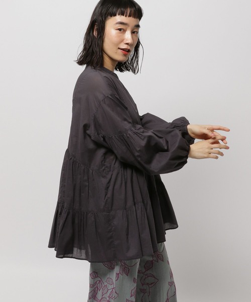 niko and...(ニコアンド)の「プレミアムローンティアードブラウス(シャツ/ブラウス・レディース・ブルー/ホワイト/ラベンダー/チャコール・MEDIUM/LARGE)」の17枚目の写真