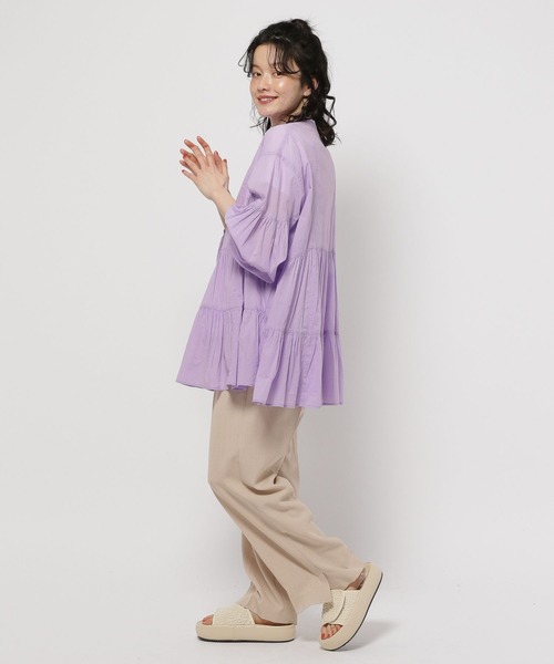 niko and...(ニコアンド)の「プレミアムローンティアードブラウス(シャツ/ブラウス・レディース・ブルー/ホワイト/ラベンダー/チャコール・MEDIUM/LARGE)」の21枚目の写真