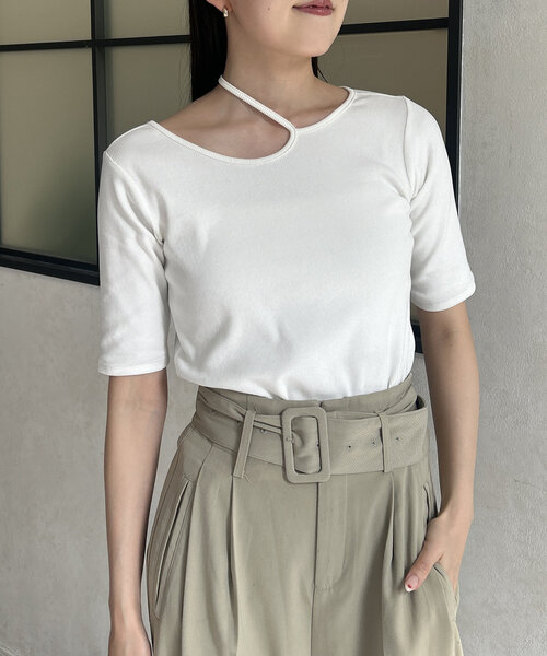 Thevon(ゼボン)の「変形ホルターネック5分袖リブプルオーバー(Tシャツ/カットソー・レディース・ブラウン/ブラック/オリーブ/オフホワイト・FREE)」の8枚目の写真