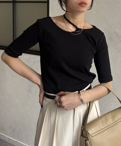Thevon(ゼボン)の「変形ホルターネック5分袖リブプルオーバー(Tシャツ/カットソー・レディース・ブラウン/ブラック/オリーブ/オフホワイト・FREE)」の20枚目の写真