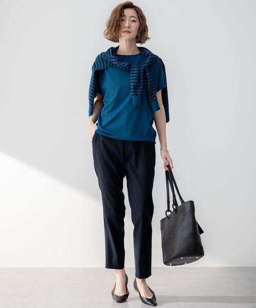 23区（ニジュウサンク）の「【洗える】レーヨンポリエステルストレッチ カーディガン（カーディガン/ボレロ・レディース・ダークグリーン系1/ベージュ系1/ブラック系5/ネイビー系5・38/40）」の8枚目の写真