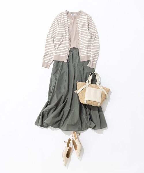 23区（ニジュウサンク）の「【洗える】レーヨンポリエステルストレッチ カーディガン（カーディガン/ボレロ・レディース・ダークグリーン系1/ベージュ系1/ブラック系5/ネイビー系5・38/40）」の16枚目の写真