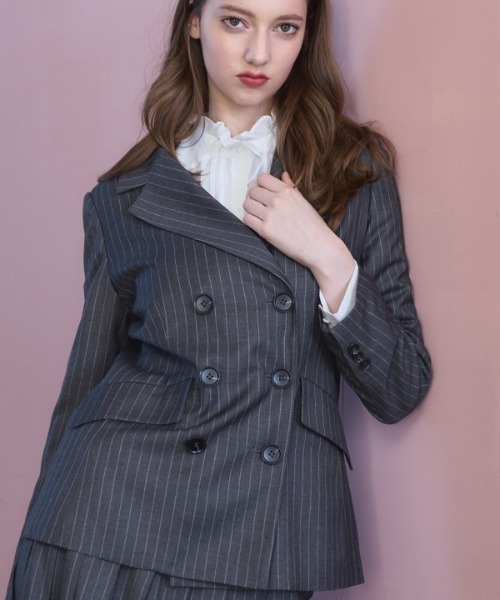 Meline M(メリンエム)の「Timeless Modern Stripe Jacket タイムレスモダンストライプジャケット(テーラードジャケット・レディース・グレー・FREE)」の21枚目の写真