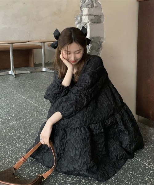 MAISON DE THERESE(メゾン ド テレーズ)の「長袖ギャザー切り替えミニワンピース(ワンピース・レディース・ブラック・M)」の7枚目の写真