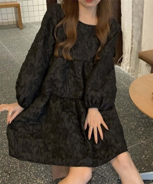 MAISON DE THERESE(メゾン ド テレーズ)の「長袖ギャザー切り替えミニワンピース(ワンピース・レディース・ブラック・M)」の10枚目の写真