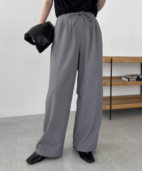 CAPRICIEUX LE'MAGE(カプリシューレマージュ)の「【低身長サイズあり】ドロストパンツ(その他パンツ・レディース・ライトベージュ/ブラック/グレー・36/38/PS)」の2枚目の写真