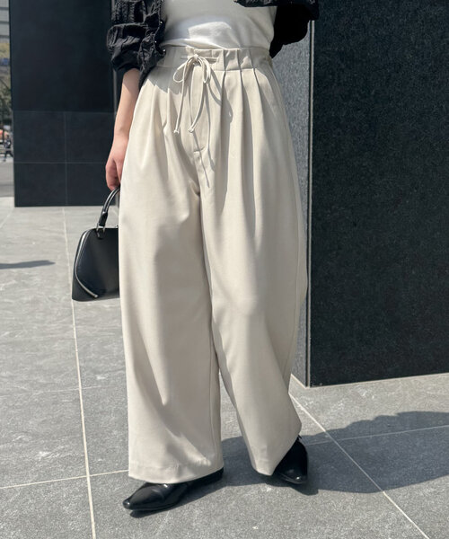CAPRICIEUX LE'MAGE(カプリシューレマージュ)の「【低身長サイズあり】ドロストパンツ(その他パンツ・レディース・ライトベージュ/ブラック/グレー・36/38/PS)」の18枚目の写真