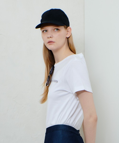 allureville(アルアバイル)の「コンビフォントTシャツ(Tシャツ/カットソー・レディース・オフホワイト/グレー系その他/モカ・2)」の19枚目の写真