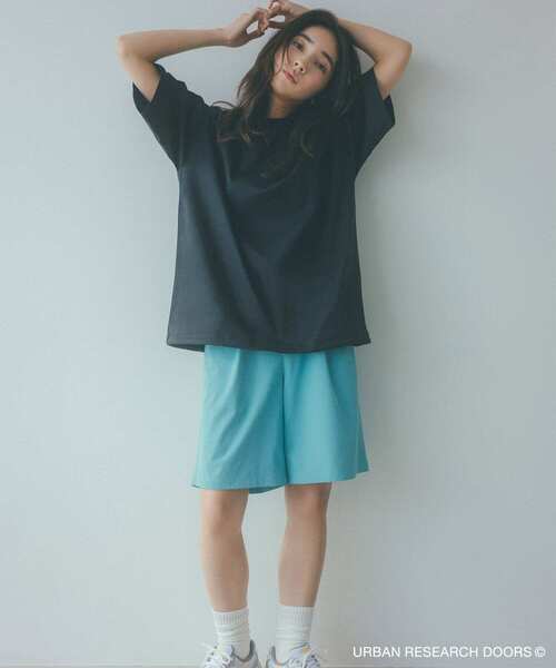 URBAN RESEARCH DOORS（アーバンリサーチドアーズ）の「『仁村紗和さん着用』『UR TECH』サマシェア イージーショーツ（その他パンツ・メンズ・ブラック/ライトブルー/チャコールグレー・MEDIUM/LARGE/X-LARGE）」の3枚目の写真