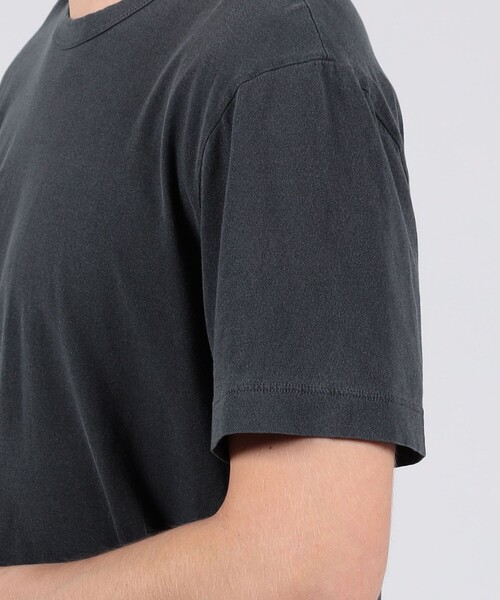 JAMES PERSE(ジェームスパース)の「コットンジャージー ラウンジTシャツ MLJ3311(Tシャツ/カットソー・メンズ・ベージュ/ブラック系その他/グレー・1/0/2/3/4)」の4枚目の写真