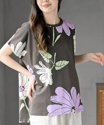 ラベンダー」に該当するレディースのTシャツ/カットソーファッション