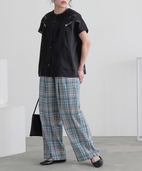 n'OrLABEL(ノアールレーベル)の「ピンタックレース半袖ブラウス(シャツ/ブラウス・レディース・ブラック/オフホワイト/ブルー・1/2)」の7枚目の写真