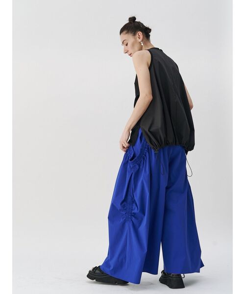 UN3D.（アンスリード）の「DRAPE COCOON TOP / ドレープコクーントップ（Tシャツ/カットソー・レディース・カーキ/ブラック/ホワイト・36/38）」の20枚目の写真