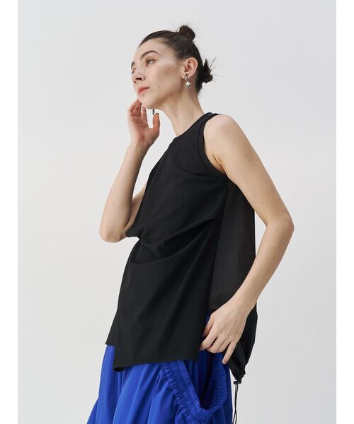 UN3D.（アンスリード）の「DRAPE COCOON TOP / ドレープコクーントップ（Tシャツ/カットソー・レディース・カーキ/ブラック/ホワイト・36/38）」の3枚目の写真