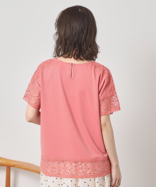 ITS'DEMO(イッツデモ)の「【吸水速乾/手洗い可/洗濯後しわになりにくい】カットミラノレーストップス(Tシャツ/カットソー・レディース・ブラック/ベビーピンク/サックスブルー/オフホワイト・00)」の22枚目の写真