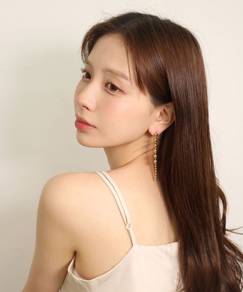 CEMONEMO(セモネモ)の「【金属アレルギー対応】 バックキャッチ ボールチェーン ロング ピアス / サージカルステンレス 316L(ピアス(両耳用)・レディース・ゴールド/シルバー・FREE)」の8枚目の写真